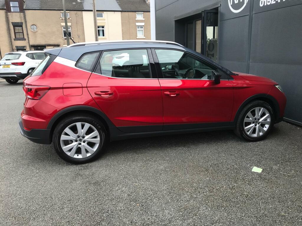 Seat Arona Hatchback White #17
