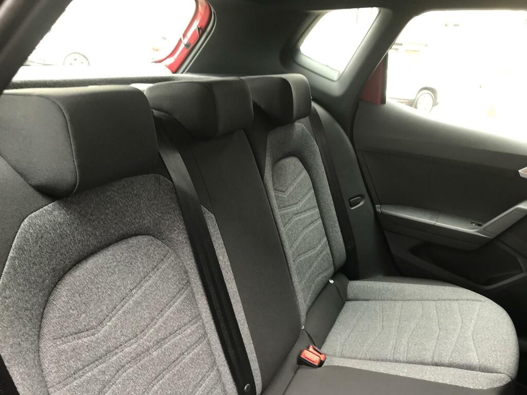 Seat Arona Hatchback White #48