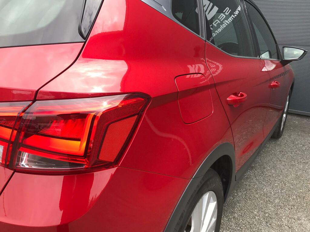 Seat Arona Hatchback White #44