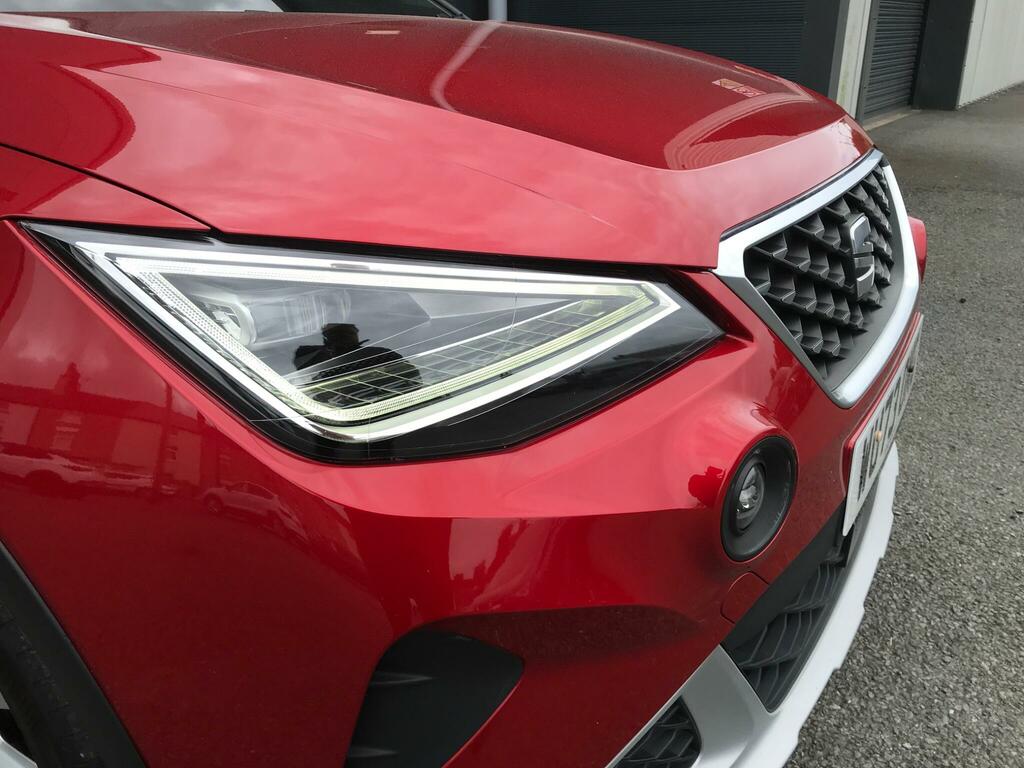 Seat Arona Hatchback White #41