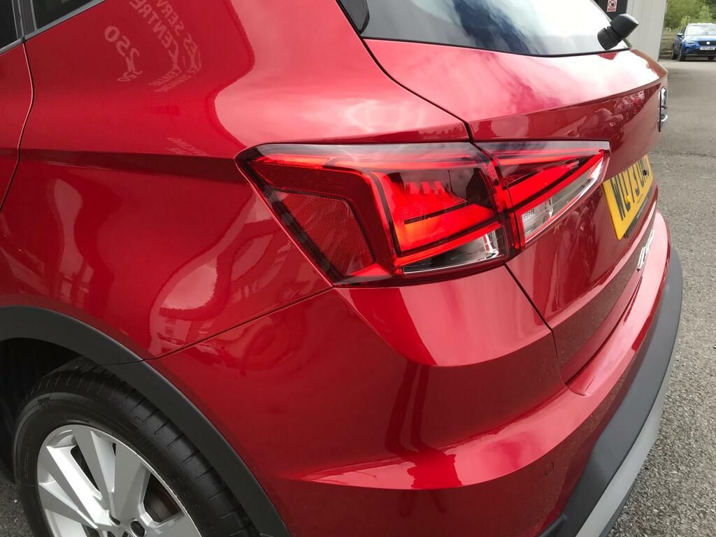 Seat Arona Hatchback White #46