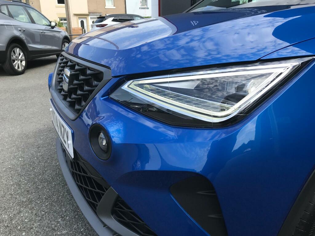 Seat Arona 1.0L Tsi Se Technology 94 Bhp Green #47