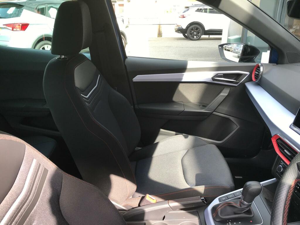 Seat Arona 1.0L Tsi Se Technology 94 Bhp Green #43