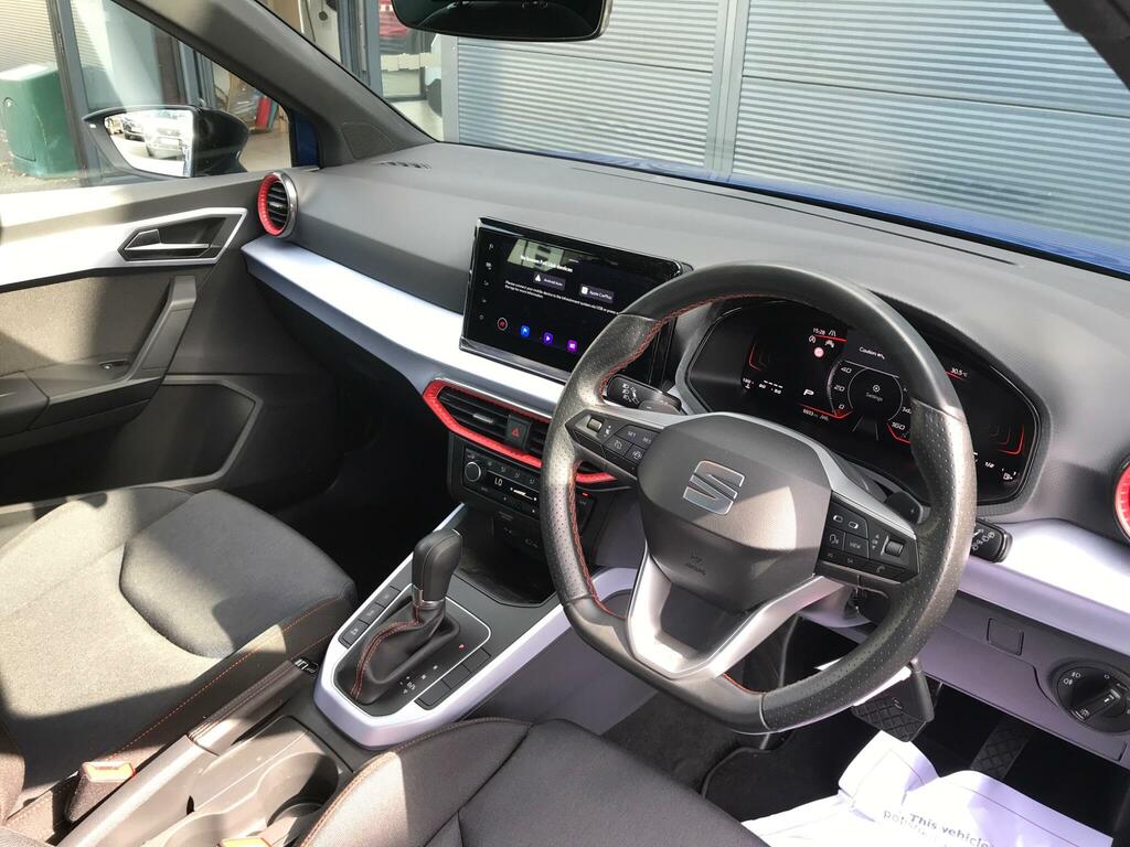Seat Arona 1.0L Tsi Se Technology 94 Bhp Green #19