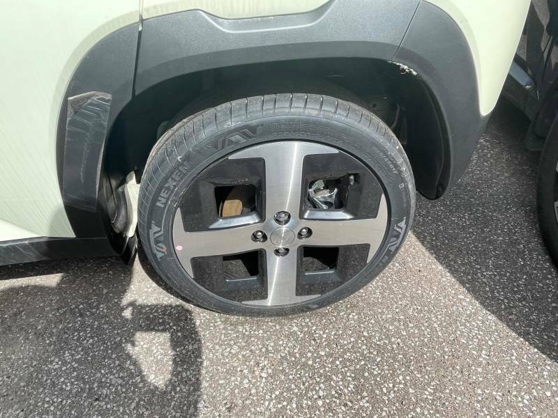 Hyundai Inster Long Range 49Kwh 02 - 2026 Yellow #2