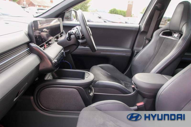 Hyundai Ioniq 5 478Kw 84 Kwh Grey #6