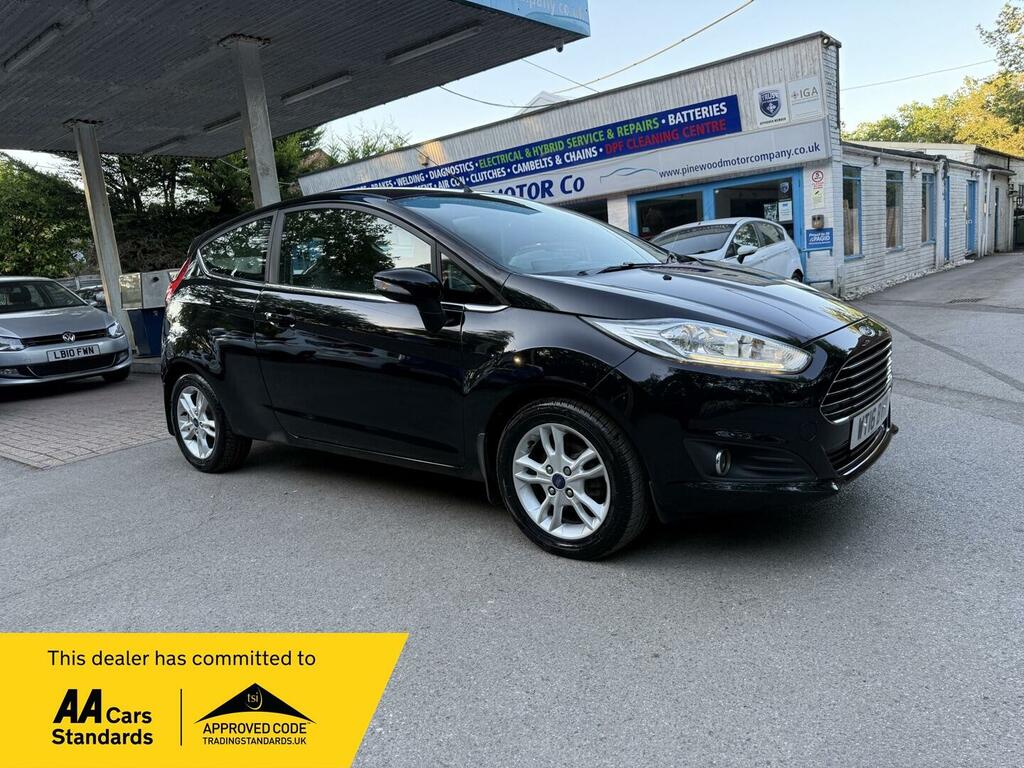 Ford Fiesta 1.0T Ecoboost Zetec Euro 6 S S Black