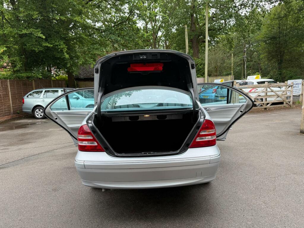 Mercedes-Benz C Class C180k Avantgarde Se Silver #17
