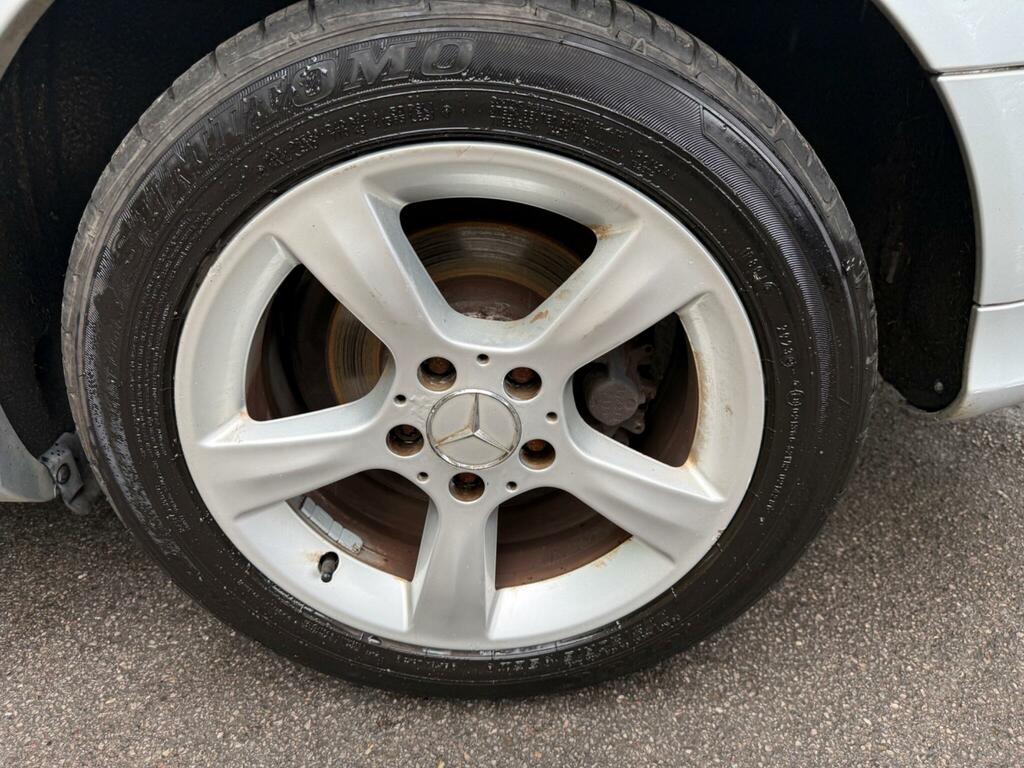 Mercedes-Benz C Class C180k Avantgarde Se Silver #40