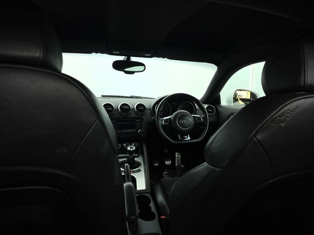 Audi TT 2.0 Tfsi Black Edition Coupe Eur Black #4