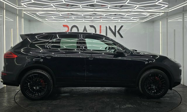 Porsche Cayenne S Tiptronic S Black #47
