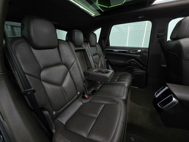Porsche Cayenne S Tiptronic S Black #14