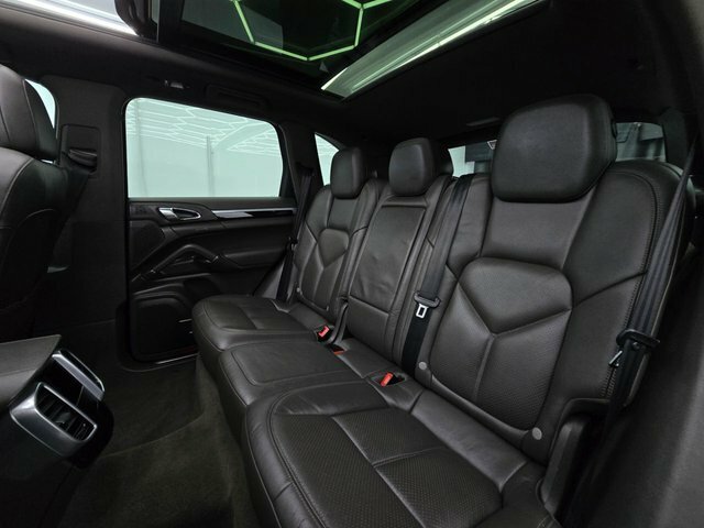 Porsche Cayenne S Tiptronic S Black #15