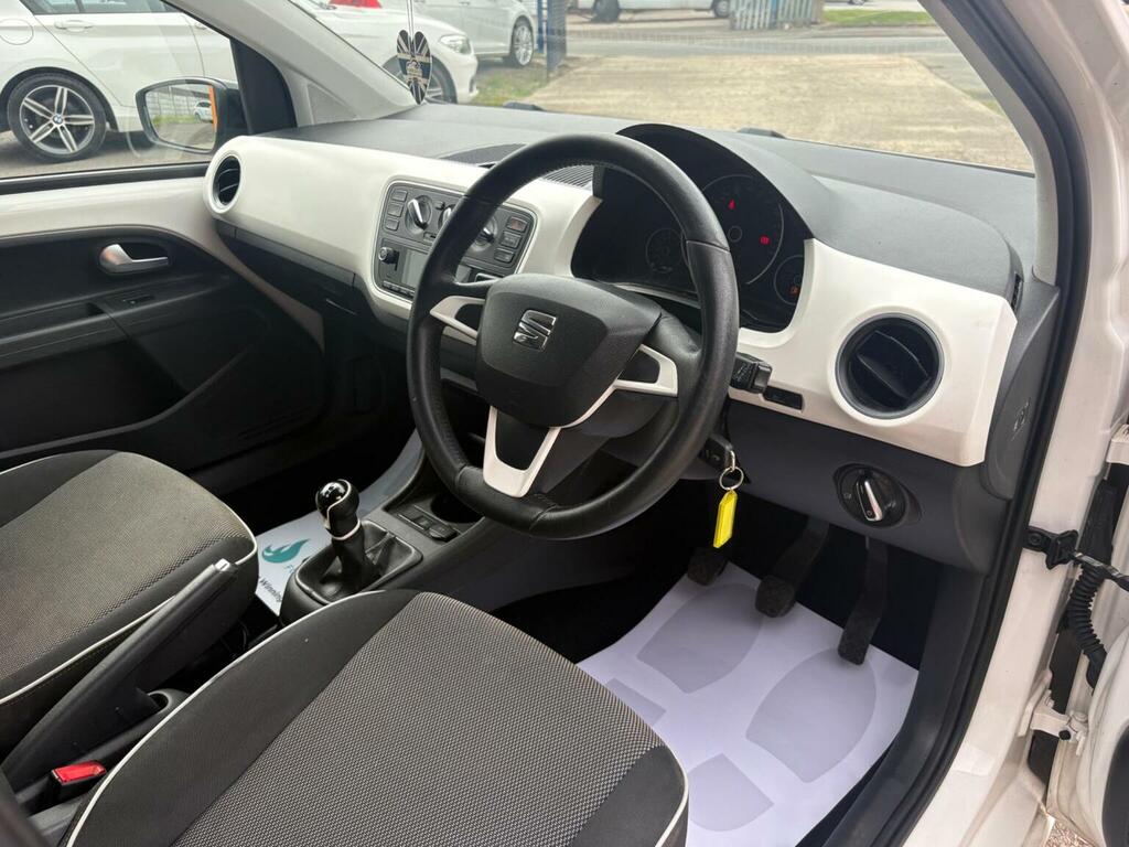 Seat MII Mii Design Red #12