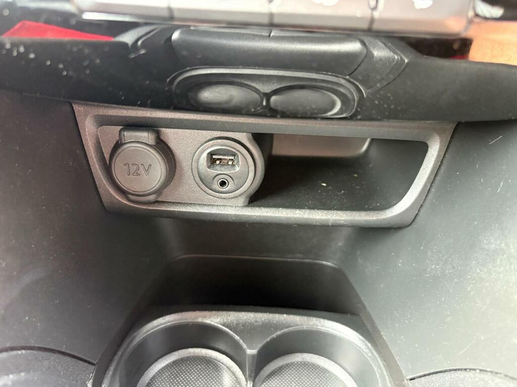 Peugeot 208 1.0 Puretech Access Ac White #25