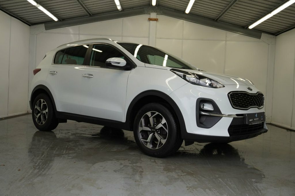 Kia Sportage 1.6L 2 White