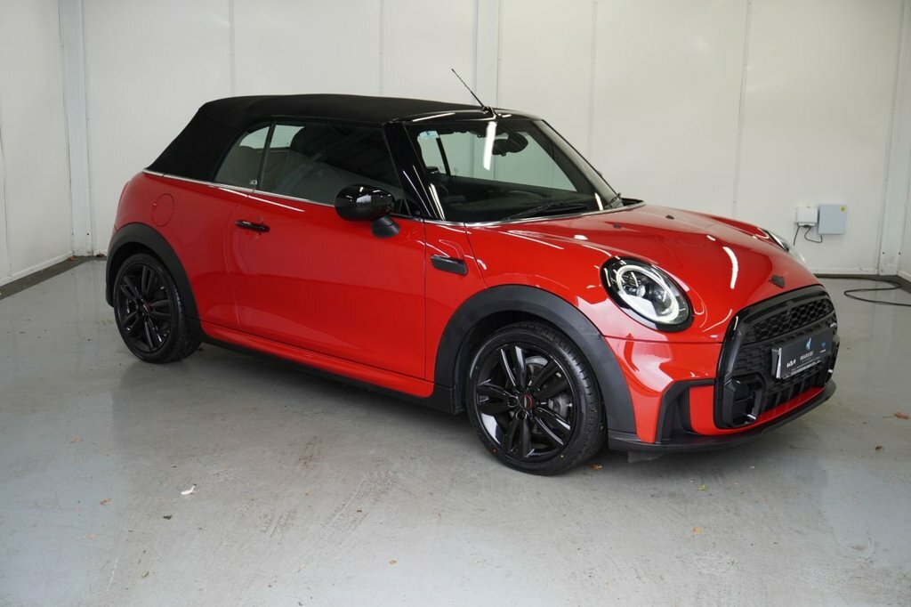 Mini Convertible 1.5L Cooper Sport RO22KWL Red #2
