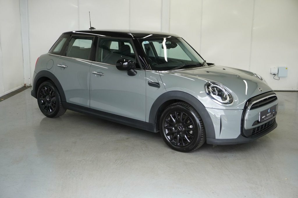 Mini Hatch 1.5L Cooper Classic HJ22GZD Grey #2