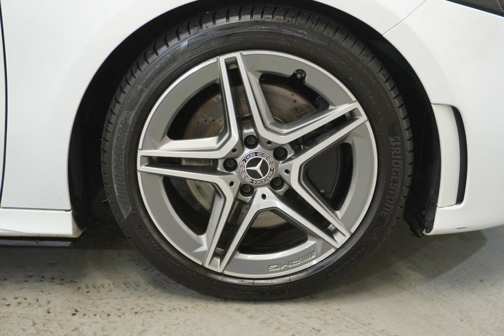 Mercedes-Benz A Class 2L Amg Line WK71BSV White #3