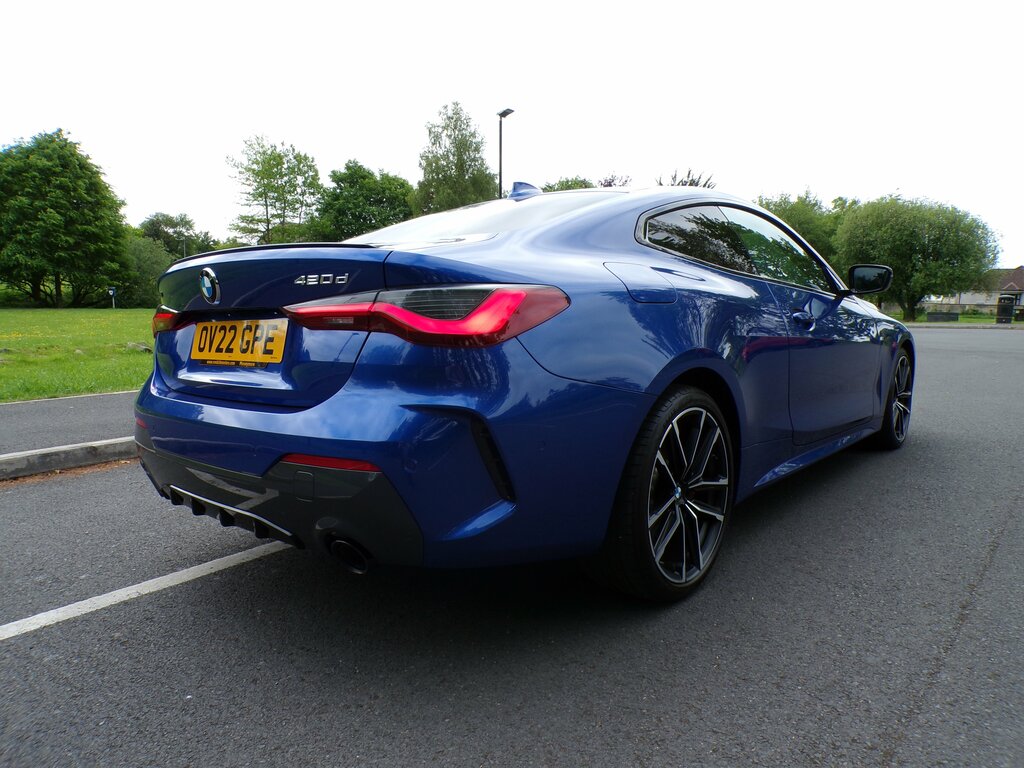 BMW 4 Series 2022 Bmw 4 Series 2.0 420D Xdrive M Sport Mhev Blue #3