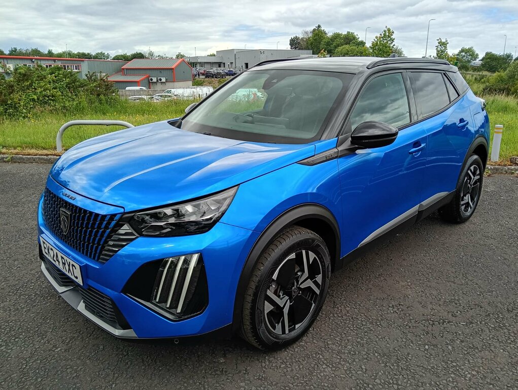 Peugeot 2008 2024 Peugeot 2008 1.2 Puretech Eat8 Ss Gt EK24RXC Blue #2