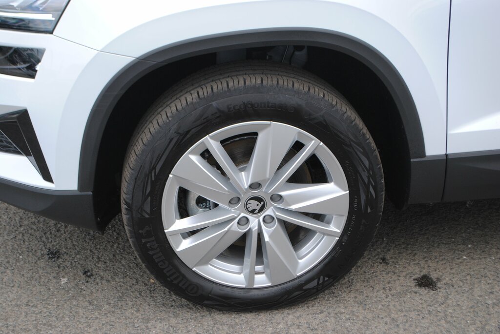 Skoda Karoq 2025 Skoda Karoq 1.5 Se Edition Tsi White #3