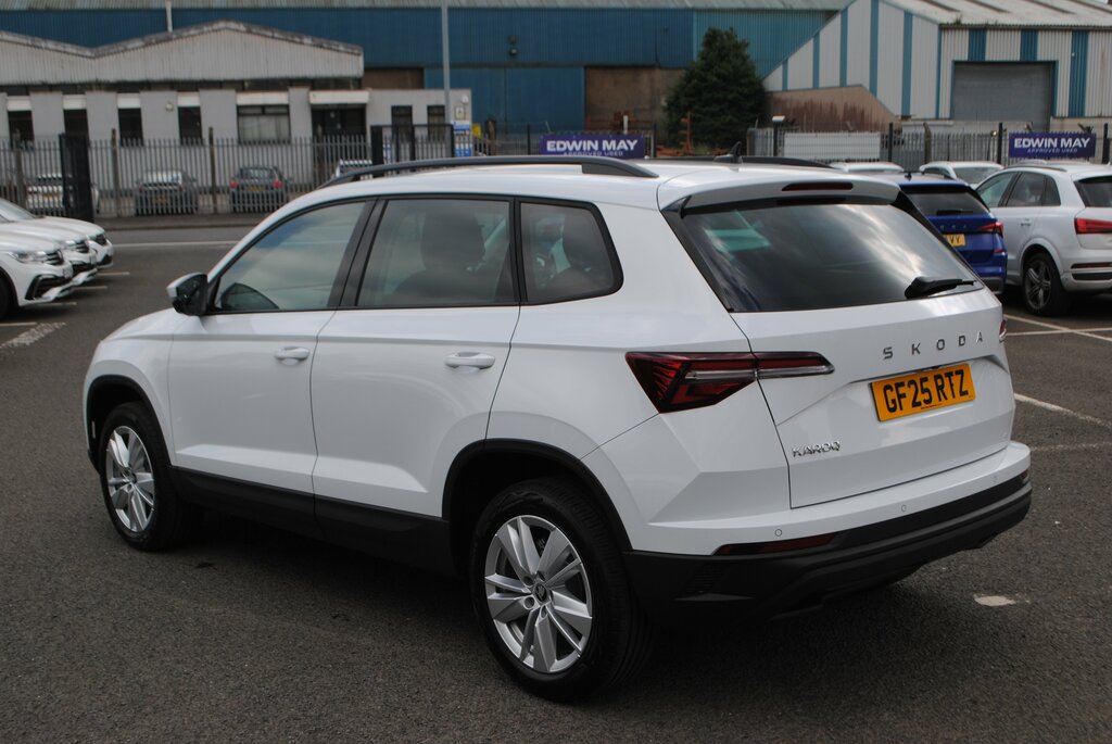 Skoda Karoq 2025 Skoda Karoq 1.5 Se Edition Tsi White #6