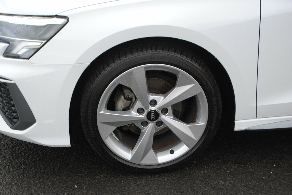Audi A3 2024 Audi A3 1.5 Tfsi S Line 35 YD24CGU White #3
