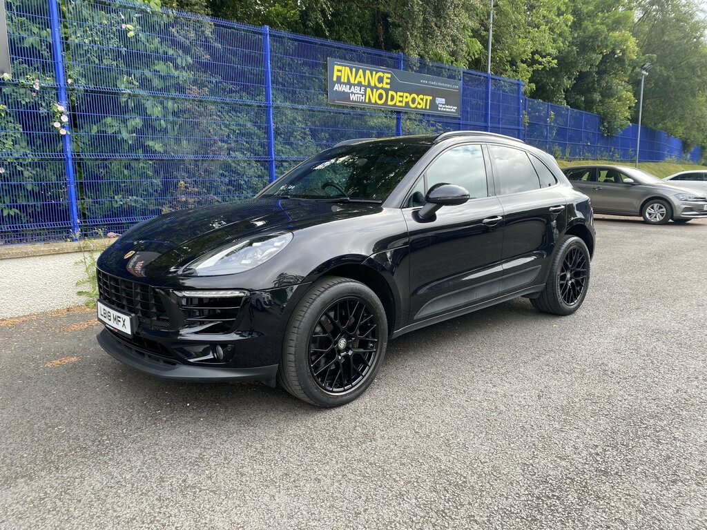 Porsche Macan 2018 Porsche Macan 252 Pdk LB18MFX Black #6