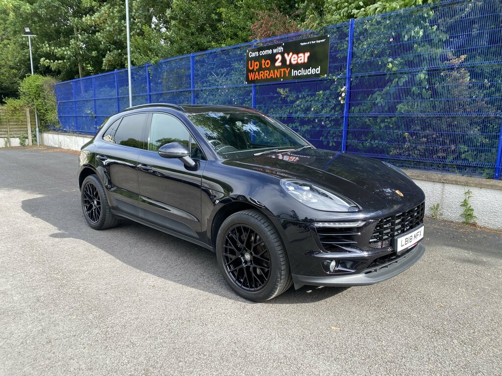 Porsche Macan 2018 Porsche Macan 252 Pdk LB18MFX Black #3