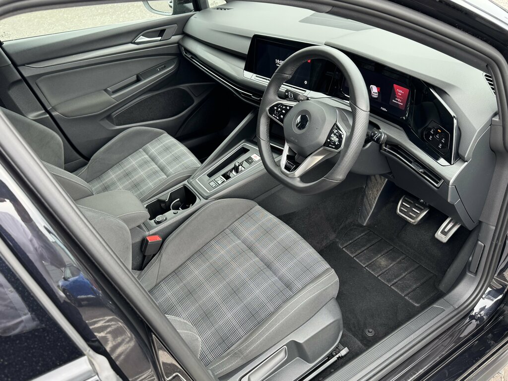 Volkswagen Golf 2022 Volkswagen Golf Gtd 2.0 Tdi 200Ps Dsg BYZ4537 Black #2