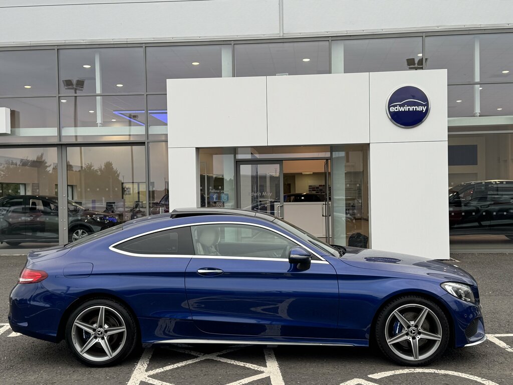 Mercedes-Benz C Class 2018 Mercedes C-class 2.0 C 200 Amg Line Premium P KT67OXZ Blue