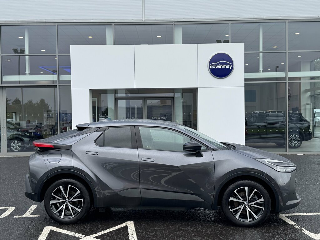 Toyota C-Hr 2024 Toyota C-hr Design 2.0 Phev YR74AAE Grey #2