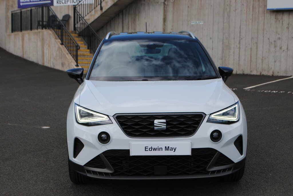 Seat Arona 2023 Seat Seat Arona Fr 1.0 Tsi 110 DC23HGG Black #2