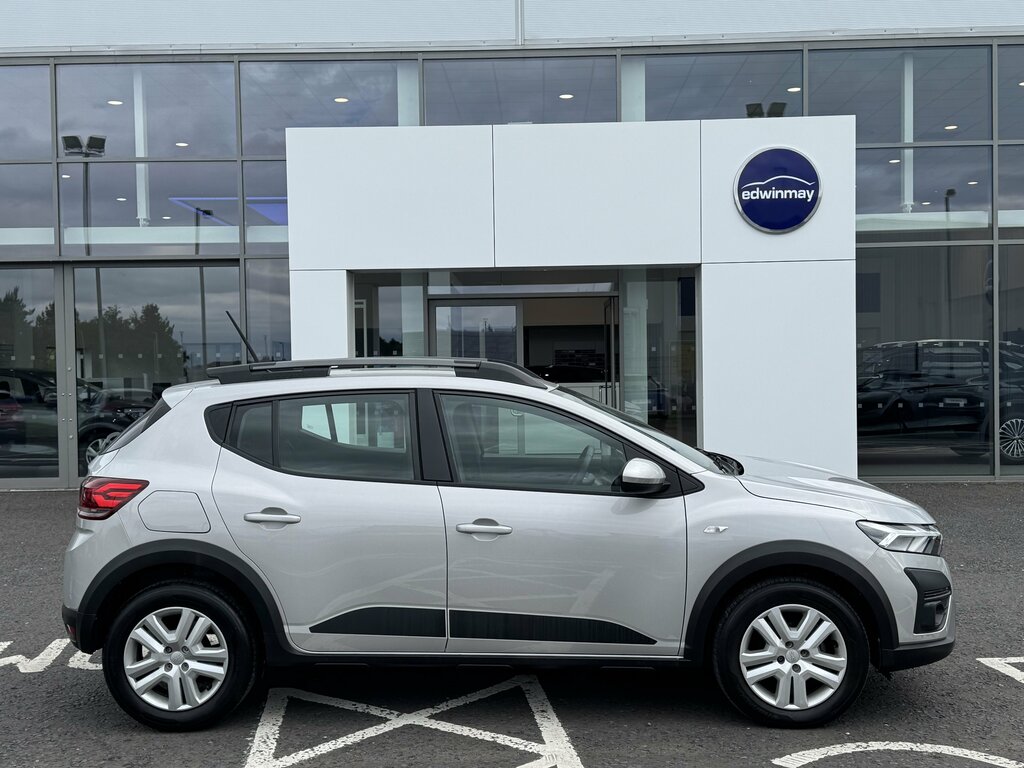 Dacia Sandero Stepway 2024 Dacia Sandero Stepway Expression 1.0 Tce 90P AVI9496 Grey #2