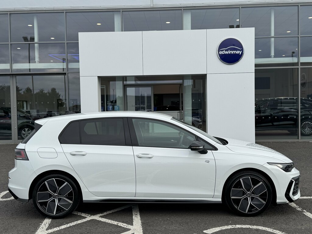 Volkswagen Golf 2025 Volkswagen Golf Black Edition 1.5 Etsi 150Ps White
