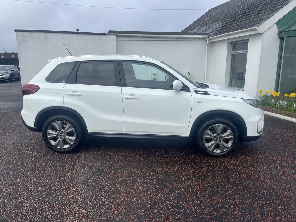 Suzuki Vitara 2022 Suzuki Vitara 1.4 Sz-t Boosterjet Mhev RXZ2448 White #5
