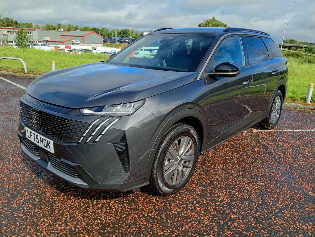 Peugeot 5008 2026 Peugeot 5008 1.2 Allure Grey #2