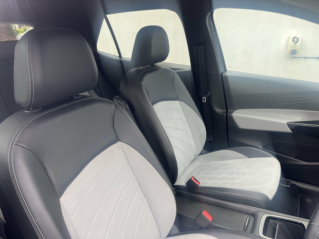 Volkswagen ID.3 Hatchback Grey #8