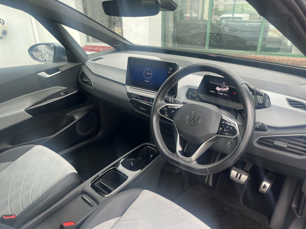 Volkswagen ID.3 Hatchback Grey #9