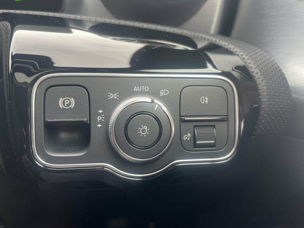 Mercedes-Benz CLA Class Cla 180 Amg Line Executive Tip  #23