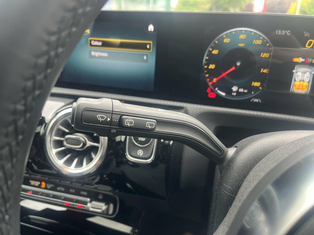 Mercedes-Benz CLA Class Cla 180 Amg Line Executive Tip  #25