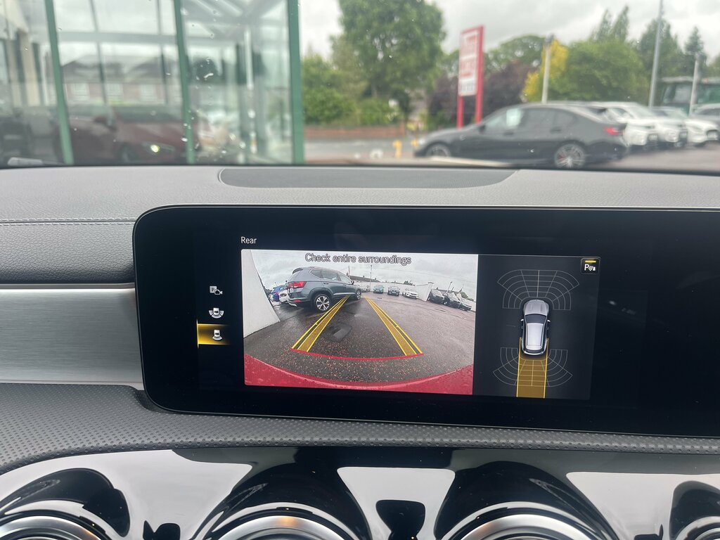 Mercedes-Benz CLA Class Cla 180 Amg Line Executive Tip  #29