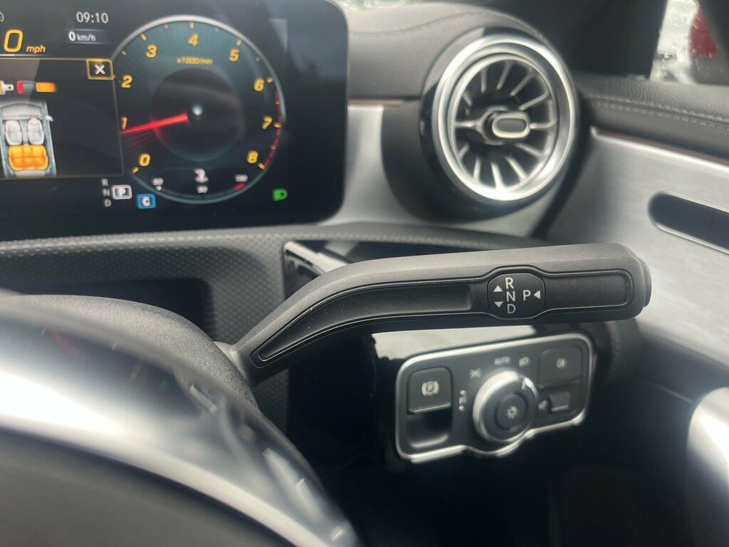 Mercedes-Benz CLA Class Cla 180 Amg Line Executive Tip  #24