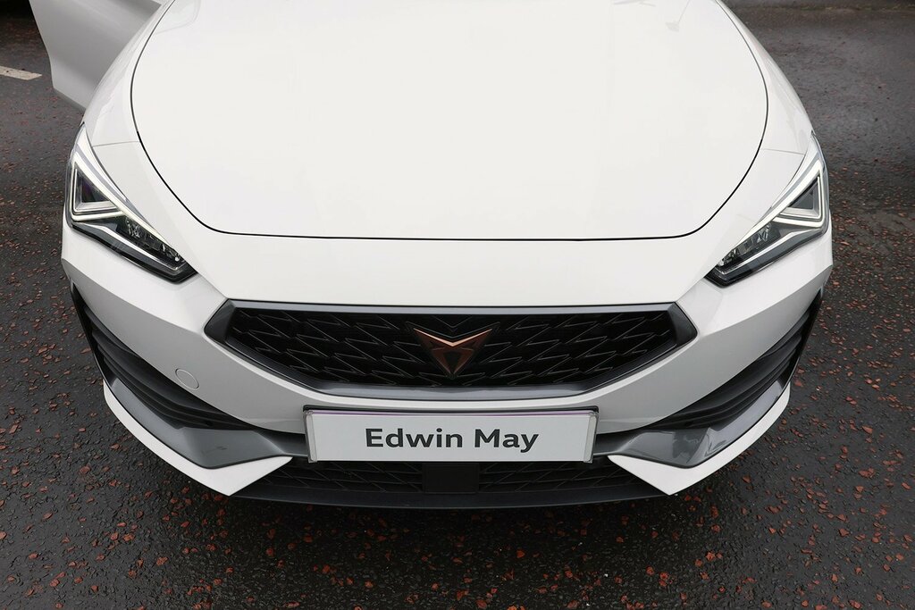 Cupra Leon 2024 Cupra Leon 1.5 Tsi V1 DE24JZH White #4