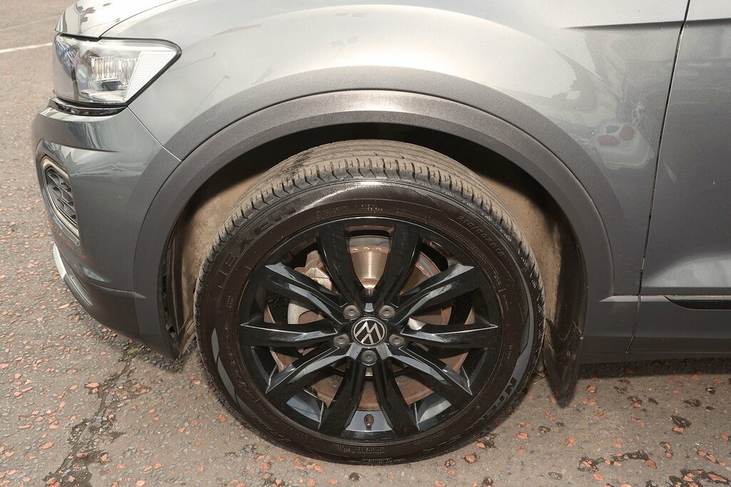 Volkswagen T-Roc 2021 Volkswagen T-roc 1.5 Black Edition Tsi Evo Grey #6