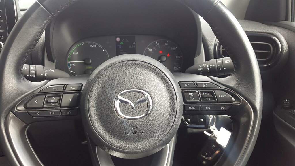 Mazda 2 1.5 Skyactiv G 75 Centre-line Blue #13