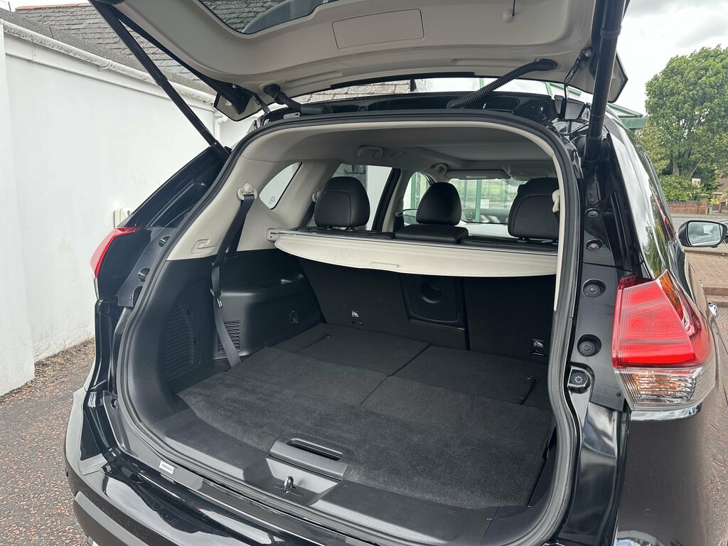 Nissan X-Trail 2021 Nissan X-trail 1.7 Dci Tekna Black #6