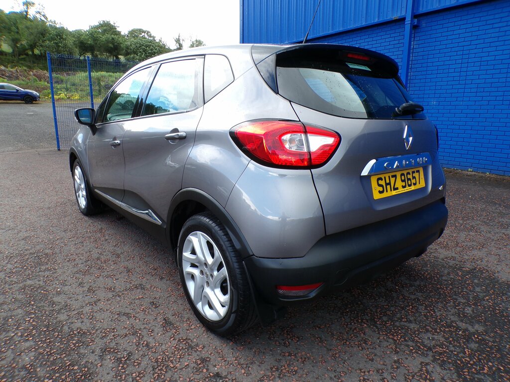 Renault Captur 2015 Renault Captur 1.5 Dynamique Medianav Energy Grey #6