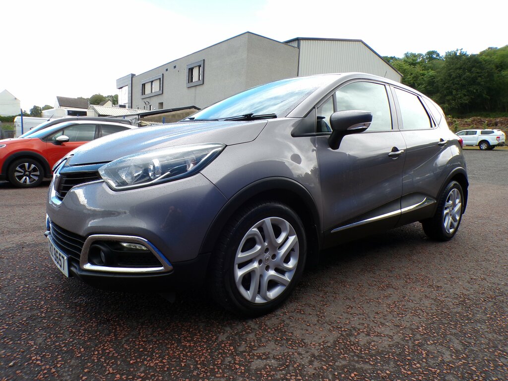 Renault Captur 2015 Renault Captur 1.5 Dynamique Medianav Energy Grey #4